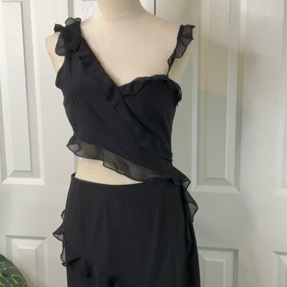 PrettyLittleThing -  NWT Black Chiffon Frill Cut Out Maxi Dress Size 6 - Picture 6 of 16